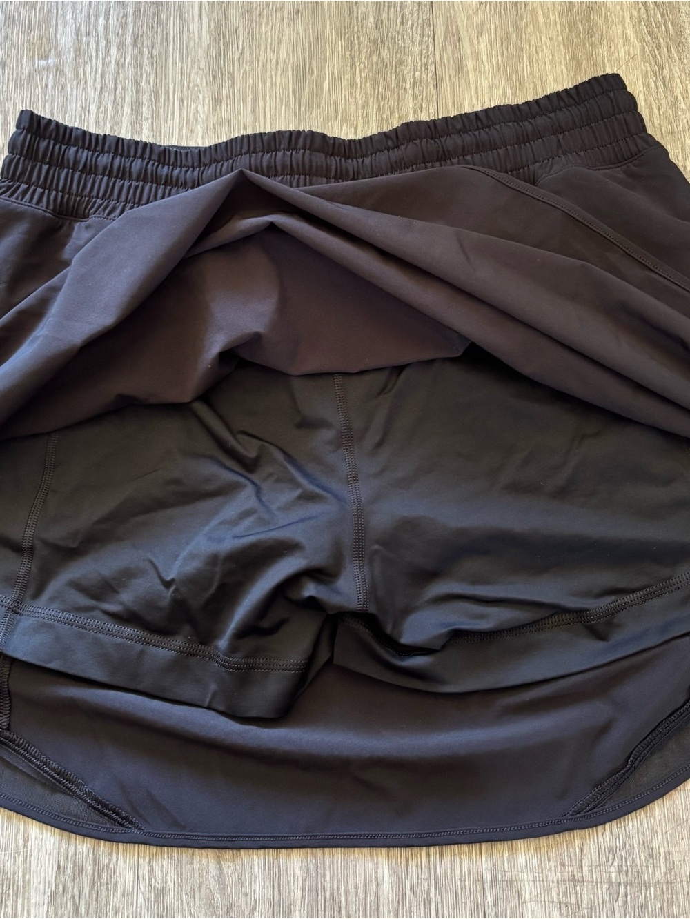 lululemon athletica Black Women's Athletic Skort - Picture 3 of 3